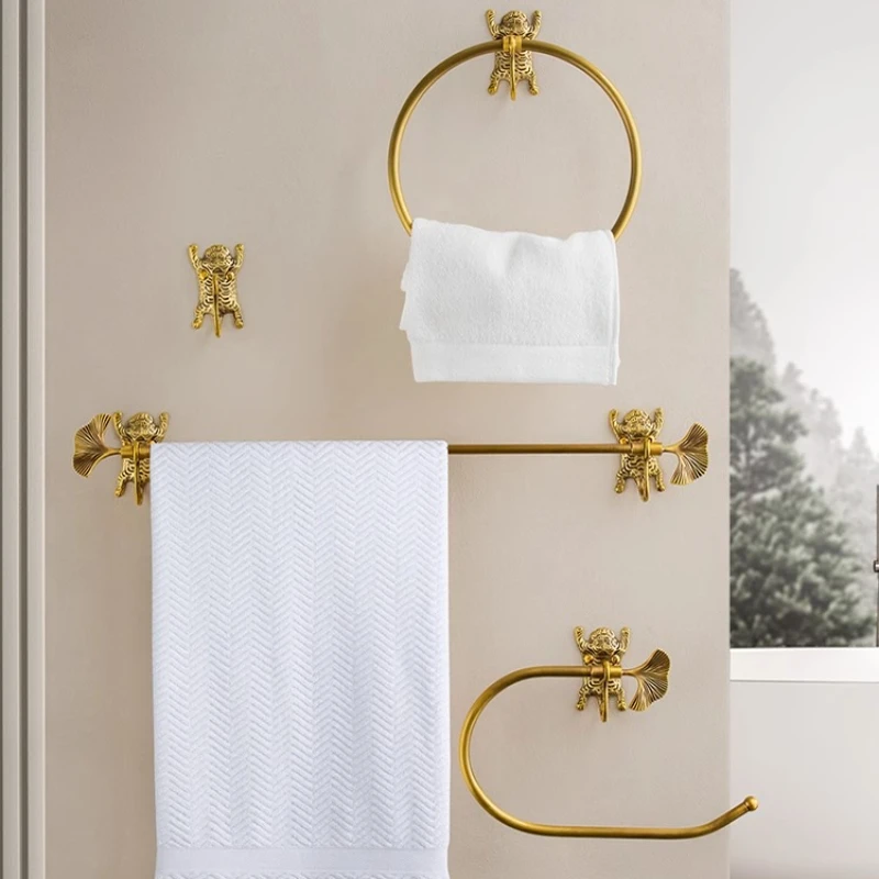 Luxury Copper Brass Towel Rack Stylish Modern Bathroom Accessories Commercial Hotel Towel Ring Multifunctional Storage Hook
