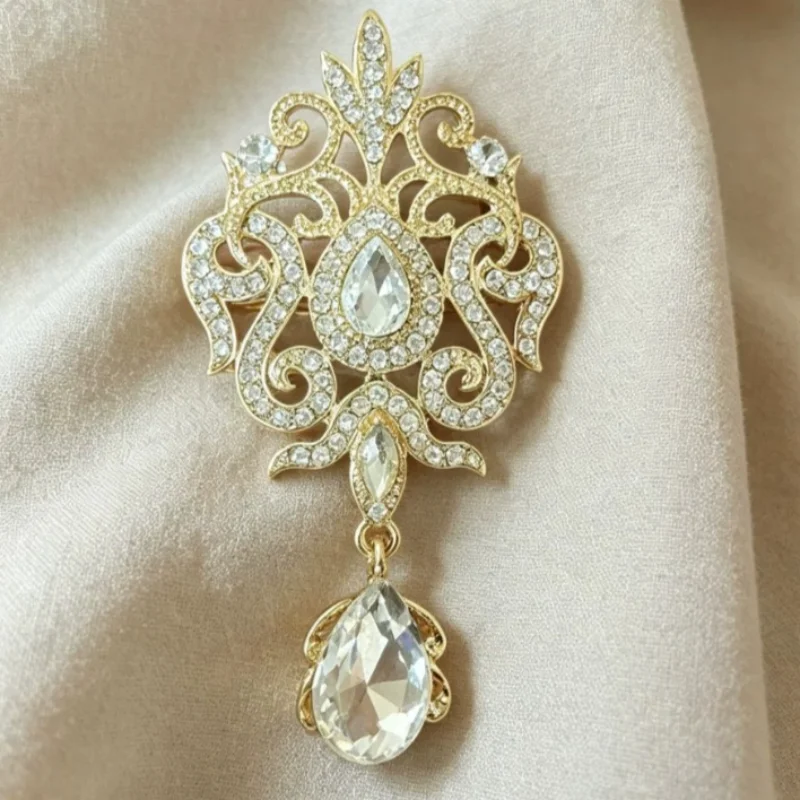 Women Accessories Bouquet - 럭셔리 골드 컬러 크리스탈 플라워 브로치