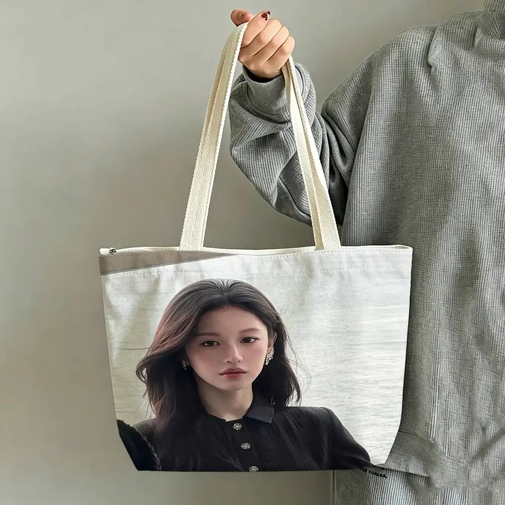Go Yoon-Jung  Printed Canvas Tote Bag Shoulder Bag Commuter Mommy Shopping Bag