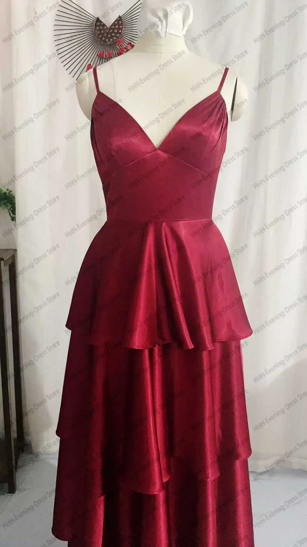 Abito da sera da donna con scollo a V a strati, cinturino per spaghetti, abiti da ballo, abito formale senza schienale per la laurea, فسات Гmavera...... Custo