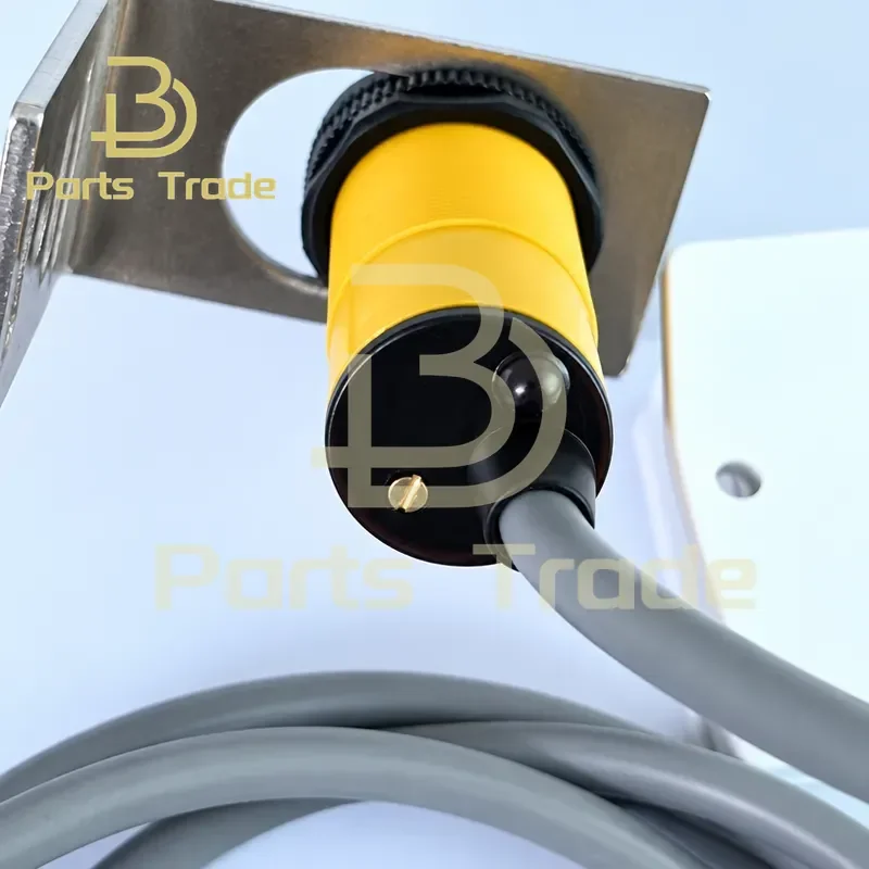 for Infrared Laser Photoelectric Metal Automatic Induction 220V Red Light LED Counter Assembly Line Conveyor Belt