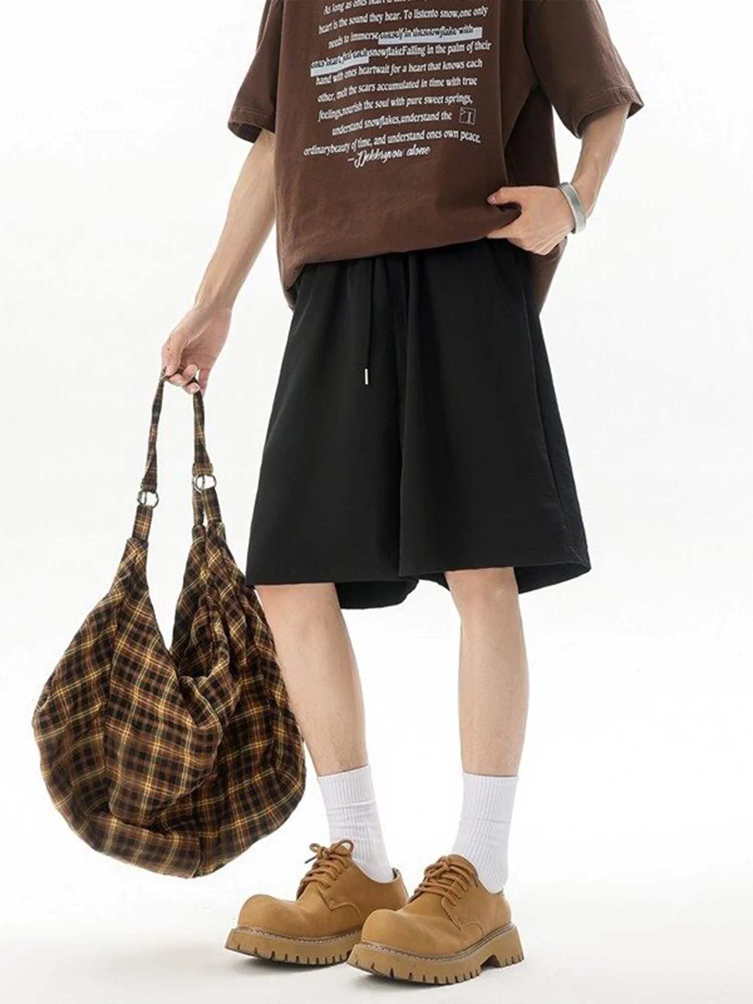 

Мужские летние тонкие брюки из ледяного шелка, свободные баскетбольные штаны с прямыми штанинами, модные молодежные повседневные штаны...