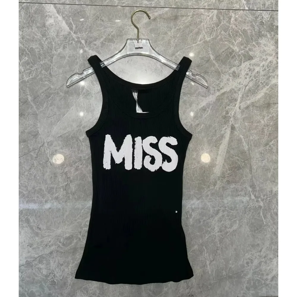 طباعة حروف بسيطة وجديدة في الخريف مناسبة للفتيات الجميلات لارتدائها على الشوارع عصرية ومتعددة الاستخدامات #1