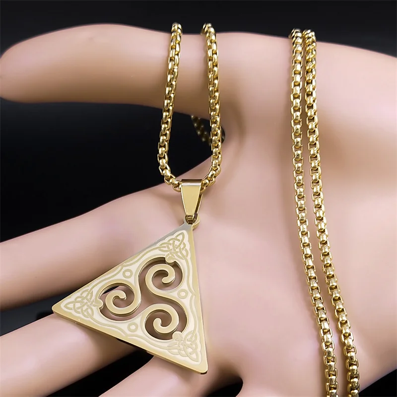 سلتيك Triskele Triskelion قلادة للنساء/الرجال الفولاذ المقاوم للصدأ الذهب اللون Triquetra الساحرة الثالوث عقدة مجوهرات bruja N8060S02