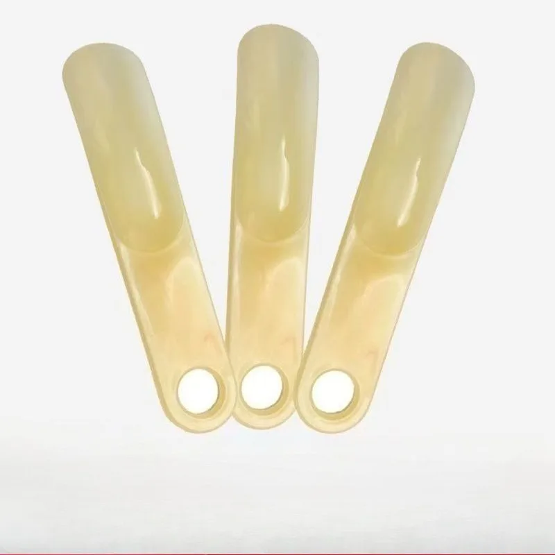 Foldable Mini Plastic Shoehorn, Short Handle Portable Compact Shoe Horn for Home Travel