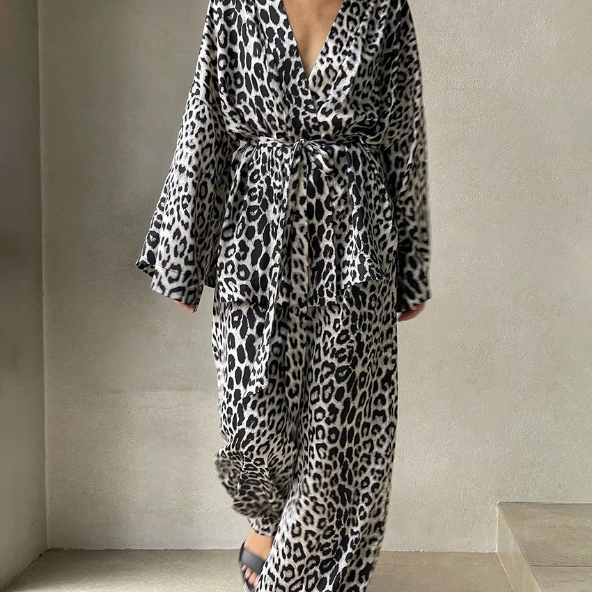HiLoc Black Leopard Print Fashion Woven Pajamas Two-Piece Long Sleeve V-Neck Wrap-Around Lace-Up Nightgown Elastic Waist Pants