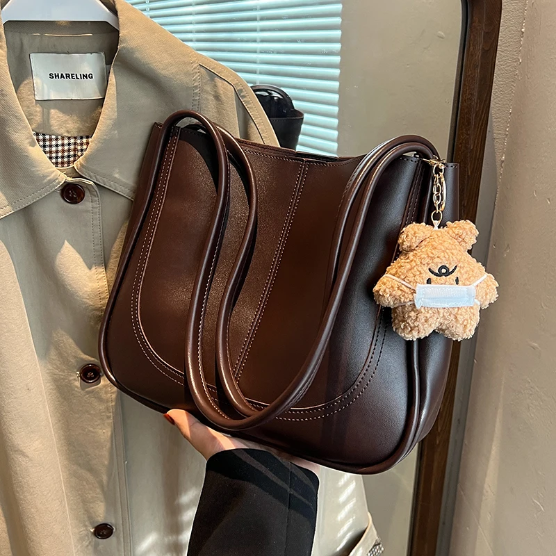 High-End Texture Large Capaci Bag 2024 Autumn and Winter New Women's Bag Fashion Commuter Shoulder Bag Tote Bucket Bag