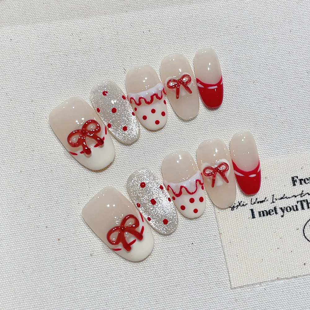 

Набор из 10 коротких овальных накладных ногтей ручной работы, белые и красные накладные ногти с полным покрытием, дизайн «Рилла Скайрт», с бантом.