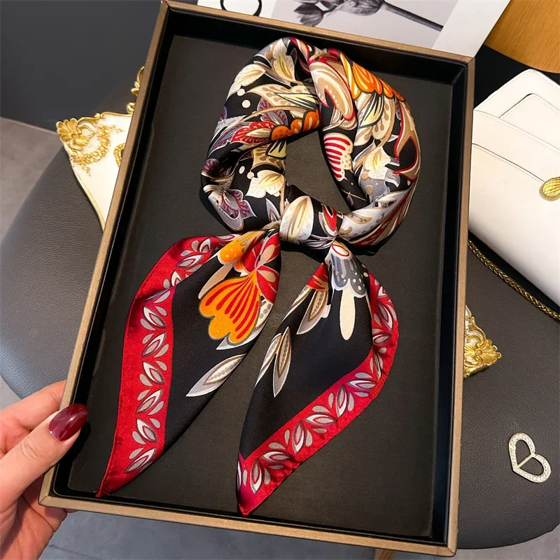 Foulard carré imité de luxe pour femme, écharpe en satin doux, bandeau pour la présidence, bandeau pour la tête, bandeau pour le sauna Hijab, sac à ruban Foulard, nouveau, 2024