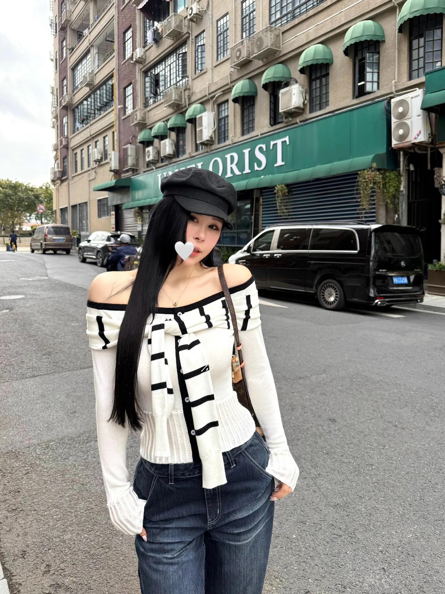 

Черный вязаный свитер в полоску для женщин, приталенный, с завязками на плечах, с поясом, с длинными рукавами, в корейском стиле, осенняя новинка