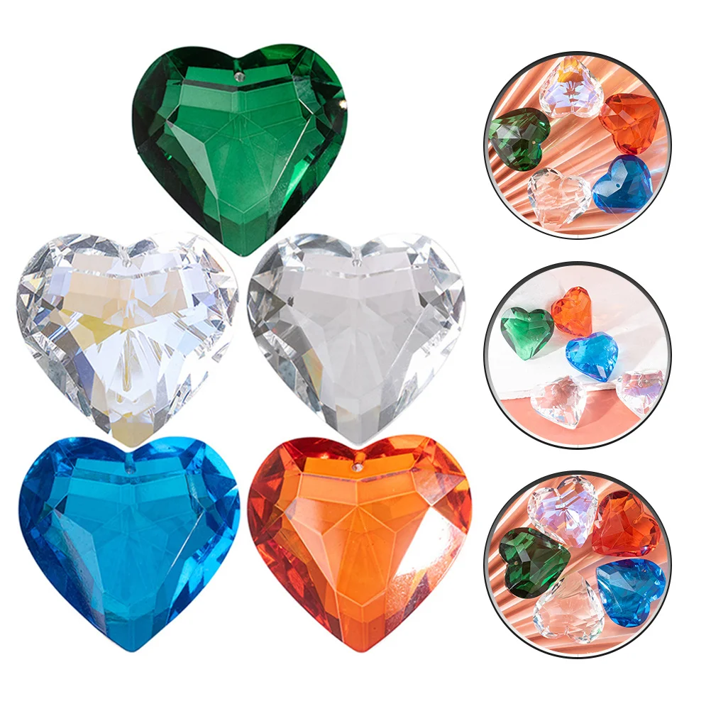 

5Pcs Crystal Heart Hanging Decor Exquisite Crystal Prisms for DIY Wedding Christmas Decorations Home Office Garden Window