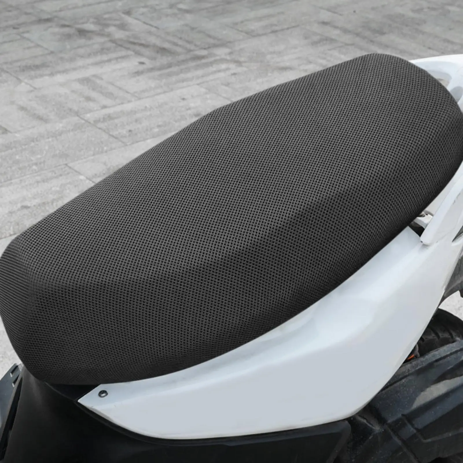 Universal Seat Cushion Cover, Flexible Mesh Breathable Saddle Seat for Motorbike Scooters