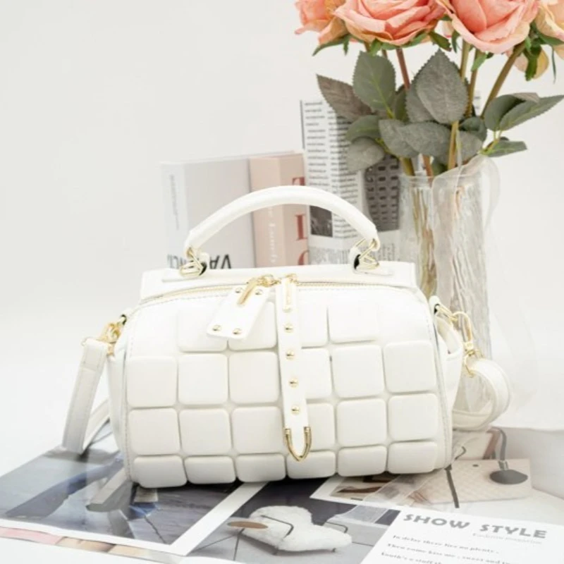 Luxury Leather Handbags For Women, Fashionable Messenger Bag In Classic Elegant Style By Popular Designer Brands