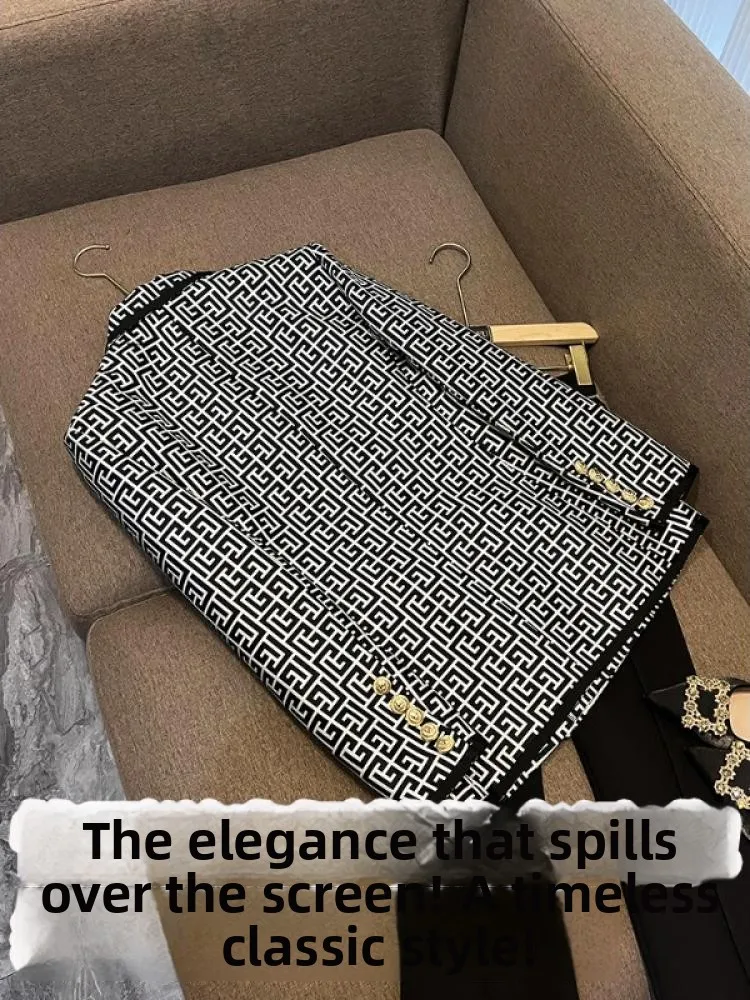 Double-Row Button Mid-Length Pure Color Suit Jacket with Maze Pattern Tassel Trim Floral Embroidery Business Commute Style