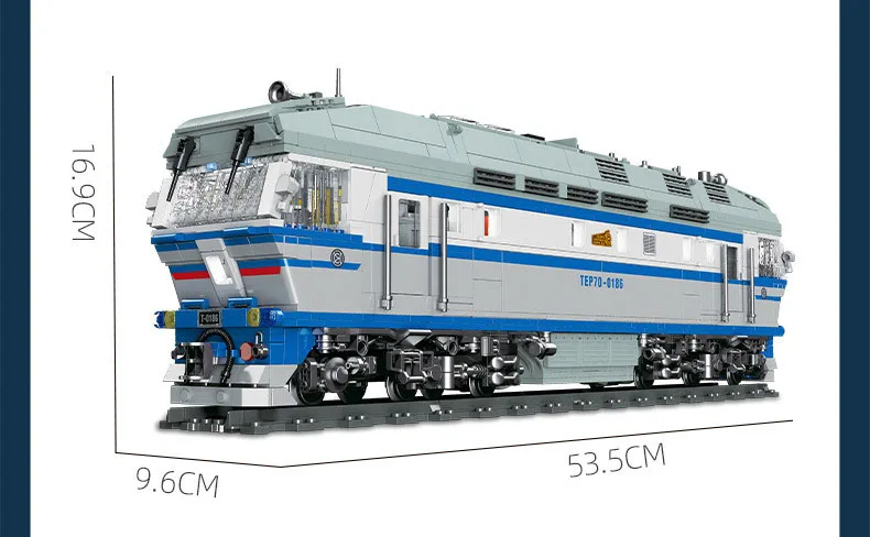 Sowjetische Eisenbahn-Bausteine TEP70 Diesel-Lokomotive Bausatz Ziegelzug Lernspielzeug Sammlung mit Licht – Detail 8