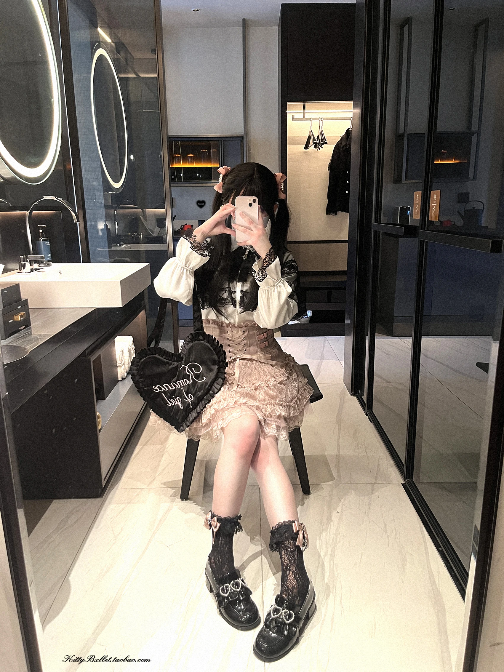 Japanese Mine Style Lace Splicing Short Skirts High Waist Lace-up A-line Heart Leather Buckle Sweet Versatile Mini Skirt Women