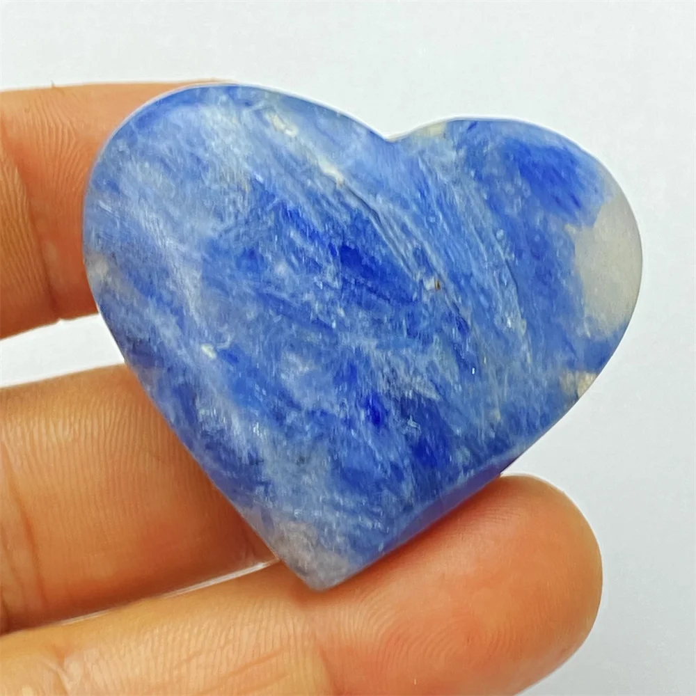 Natural Beautiful Blue Kyanite Pure Hand-carved Heart Shape  Meditation Spirit  Symbol Of Love  Home Decoration Ornaments  Gifts