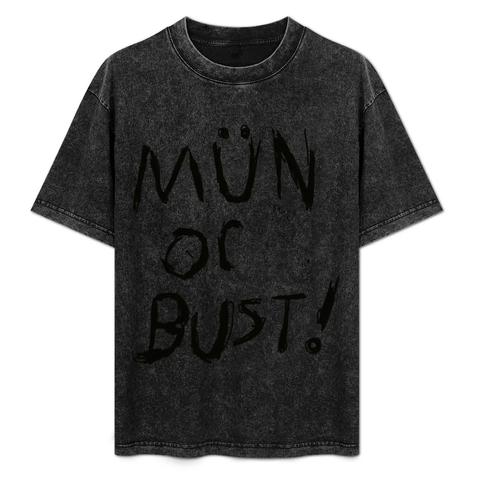 

Mun or Bust! - Kerbal Space Program T-Shirt Classic Basic Casual T-Shirt