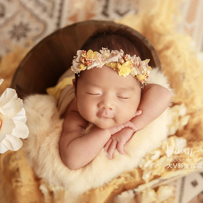 Newborn Photography Props Plush Ball Hat Headflower Rabbit Blanket Props Yellow Theme Set Accessories Baby Studio Shooting