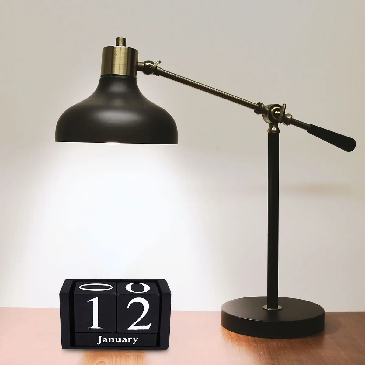 

Wooden Perpetual Calendar Home Office Decoration Desktop Vintage Small Table Work