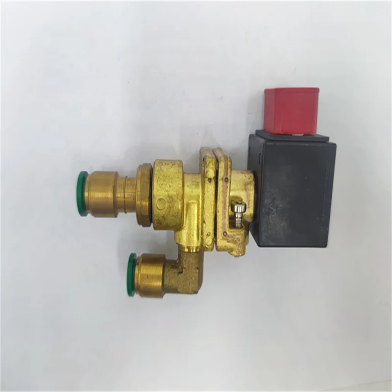 61.184.1211 Solenoid Valve Distributor Machine 61.184.1121/02 For Offset Printing Machine Spare Parts EMV-S01-A30-10ZK