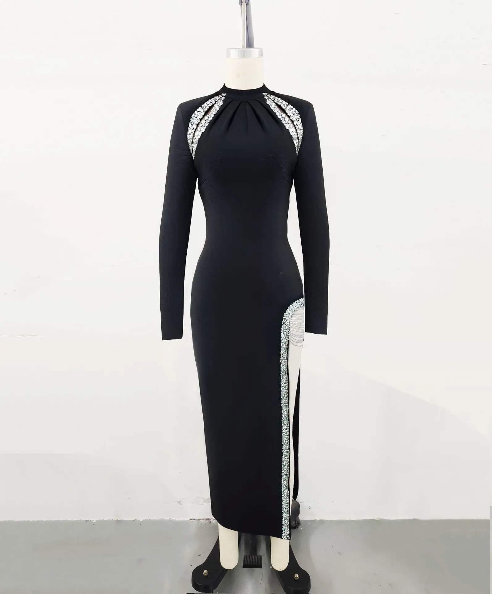 2025 신상 가을 여성 긴팔 섹시 펄 비딩 하이 슬릿 바디콘 롱 붕대 드레스 우아한 이브닝 파티 칵테일 의상