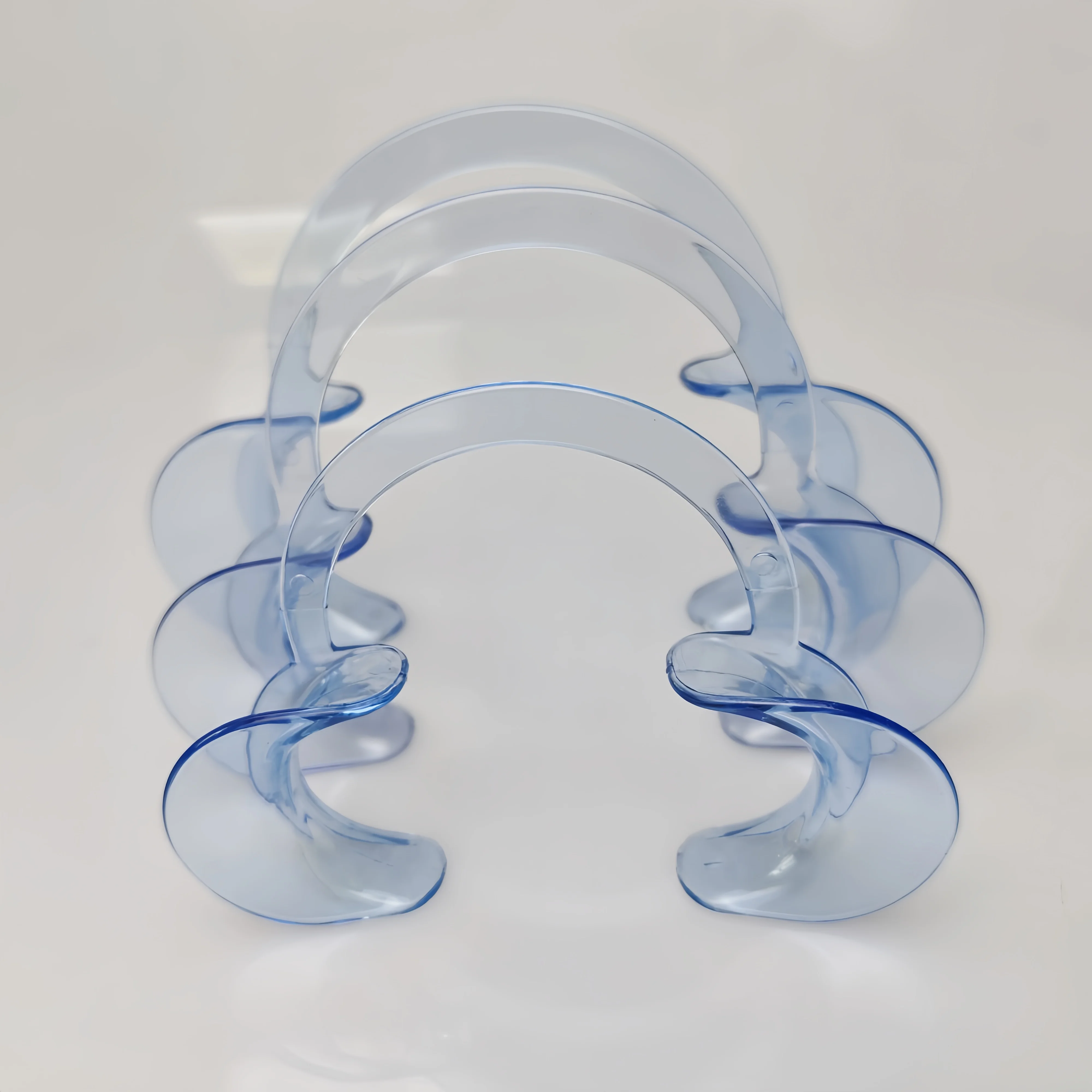 1 قطعة فتاحة الفم الأسنان C شكل الفم الكمامة أدوات طب الأسنان الخد ضام الفم مفرشة الشفاه الفم نظيفة فتاحة مواد طبيب الأسنان