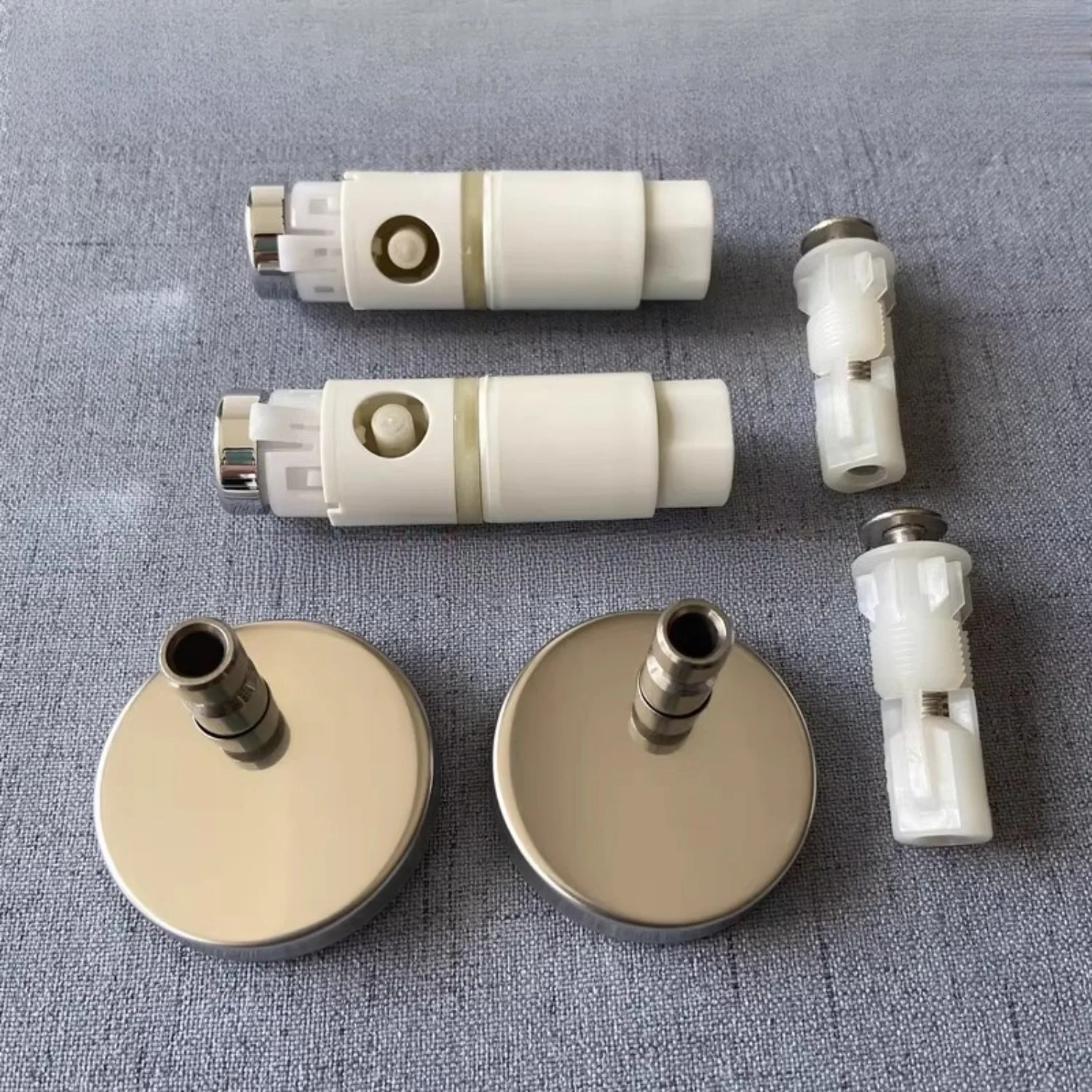

Toilet Seat Damper Buffer Shaft Compatible with Villeroy and Boch 56351001 6680AS01 Fixing Base Screw Hinge Parts