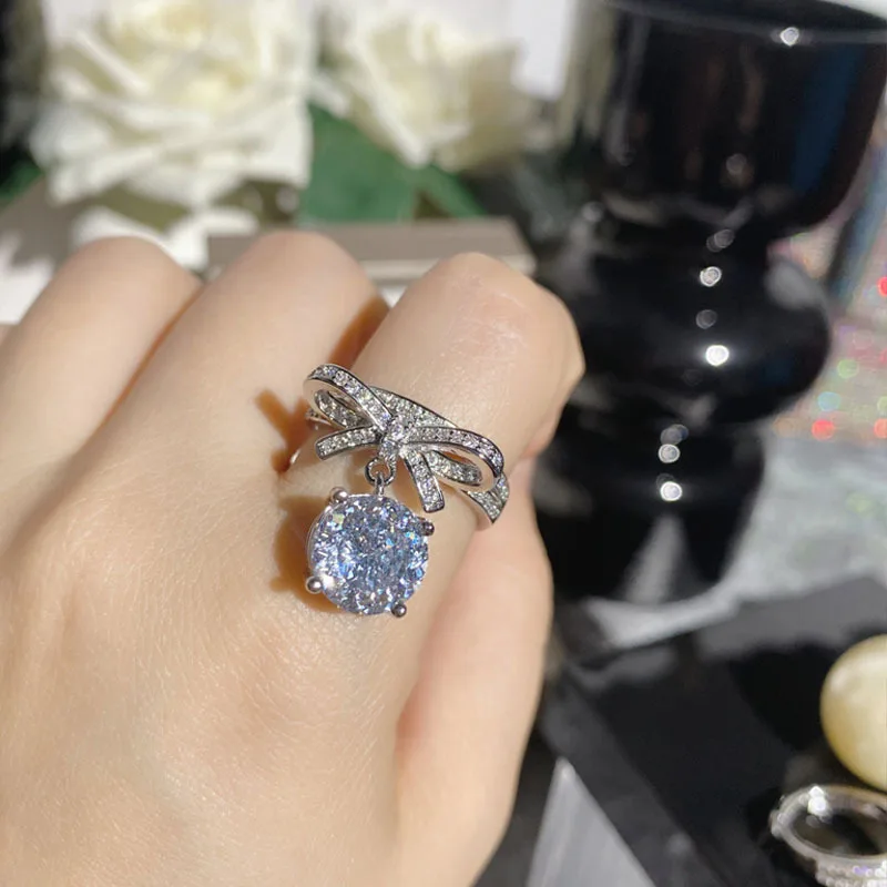 MDLFES Moiss1nite نمط الفراشة الجنية الدائري النساء ظهرت 8A سحق الحلو الوردي شرابة خواتم