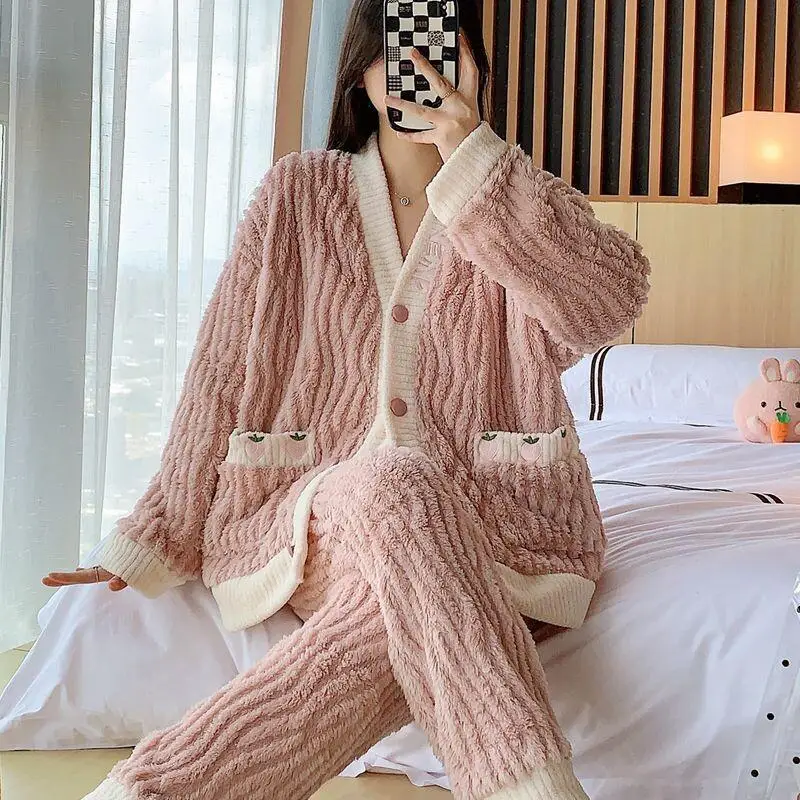 

Fashion Homewear Sexy Pajama Set Guest Look Two Piece Women's Pajamas Sets Woman Outfits Warm Suit Womens Clothing