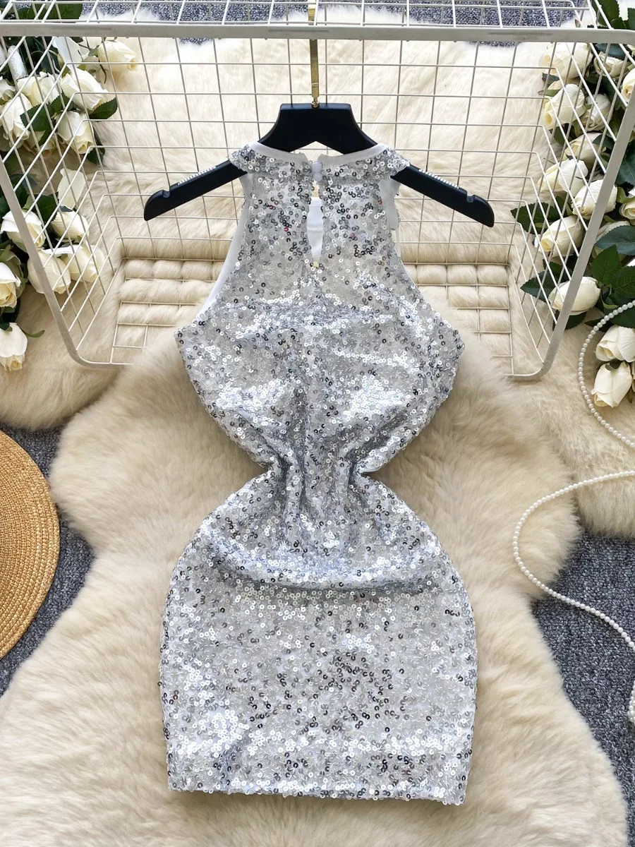 فستان Foamlina عصري بفتحات واسعة بدون أكمام فستان نسائي فاخر مثير ومثير بخصر مشدود بقصة ضيقة فستان قصير مزين بالترتر