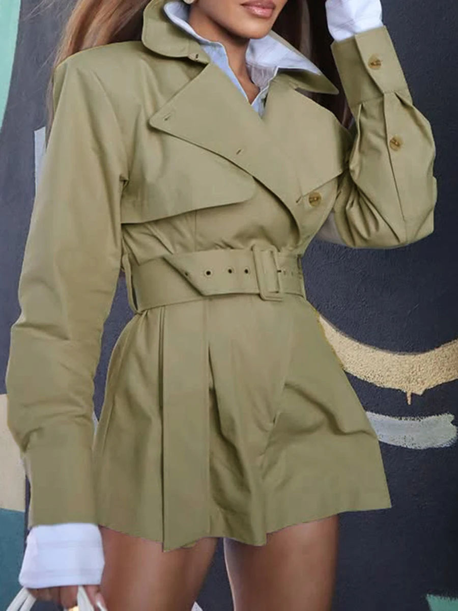 TWOTWINSTYLE التخسيس تقسم أزرار كاذبة قطعتين السروال القصير للنساء التلبيب طويلة الأكمام موضة رومبير سترة الملابس النسائية