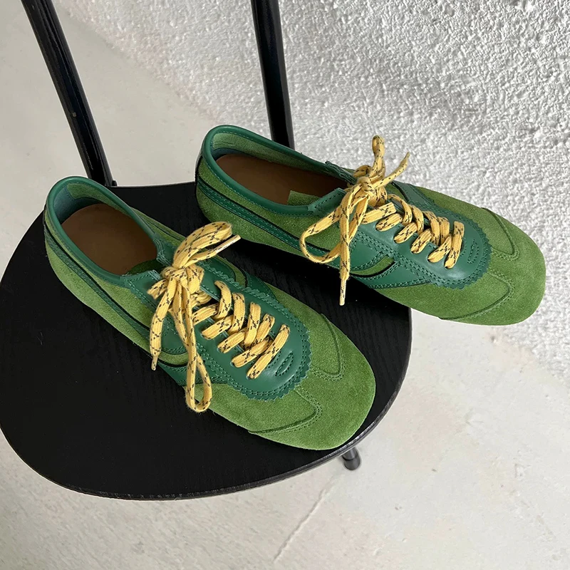 

Высококачественные немецкие тренировочные туфли, женские летние кроссовки 2024, новые кроссовки из коровьей замши, уличные повседневные кроссовки на плоской подошве, роскошные женские кроссовки