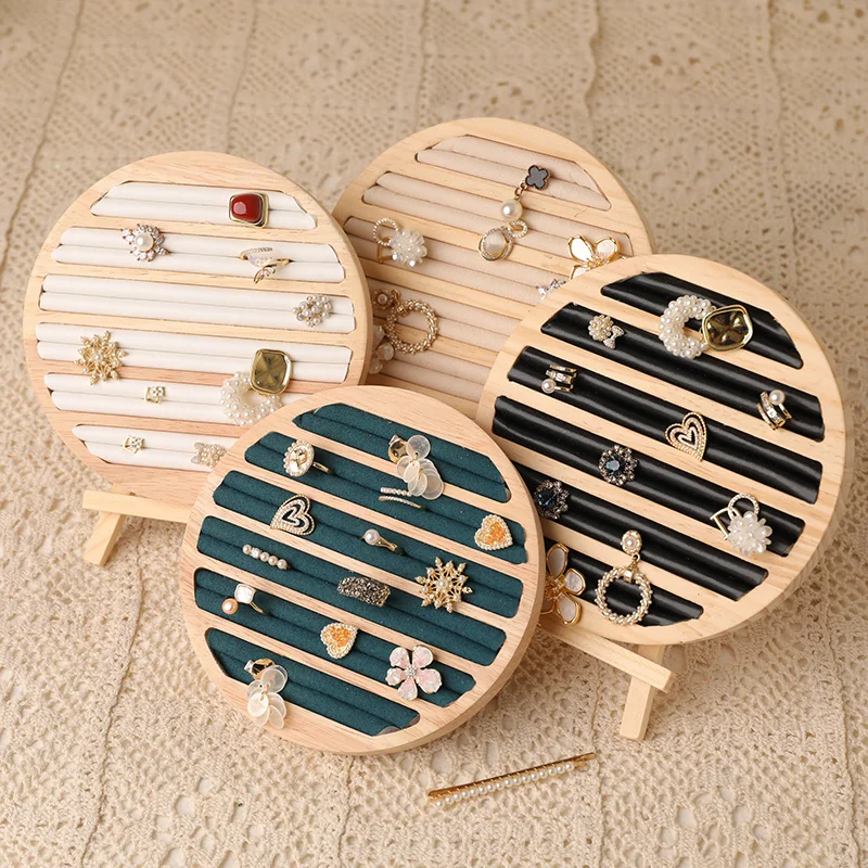 الخشب شكل دائري علبة مجوهرات حلقة أقراط سوار عرض لوحة مجوهرات تخزين حامل مكافحة الدعائم