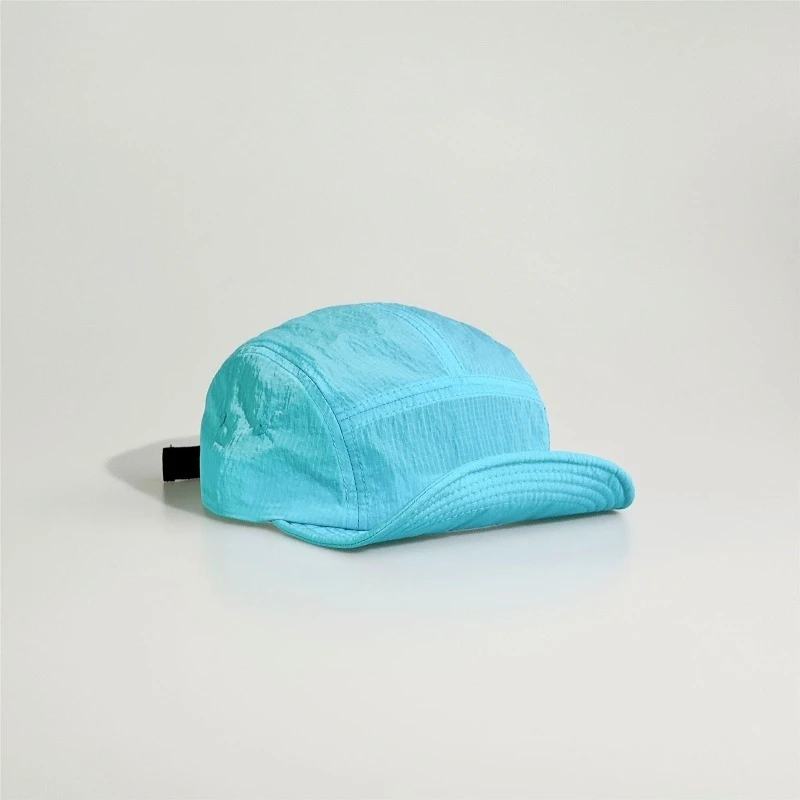 Individuell bedruckte, bestickte Baseballkappe mit Logo, schnelltrocknend, für Männer und Frauen, atmungsaktiv, leicht, mit kurzem Schirm, für Outdoor-Sportarten. – Detail 3