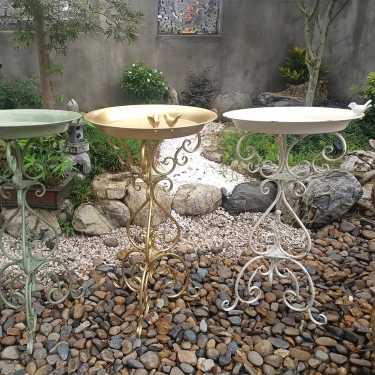 

Foreign trade Amazon explosion American retro wrought iron old outdoor single plate flower stand bird feeder courtyard garden gr
