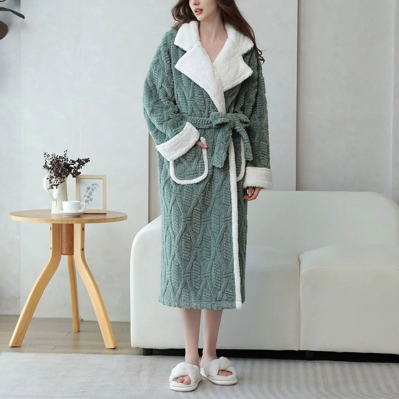 Winter Fashion Women Bathrobe Solid Color Thicken Plush Long Sleeve Lapel Bathrobe Sleepwear Warm Nightgown For Women