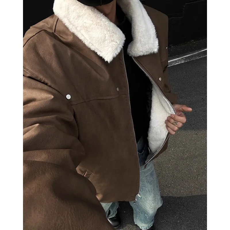 

Lamb fleece cotton jacket for men in winter, thick and warm, with a Maillard style and a cool and stylish lapel short jacket