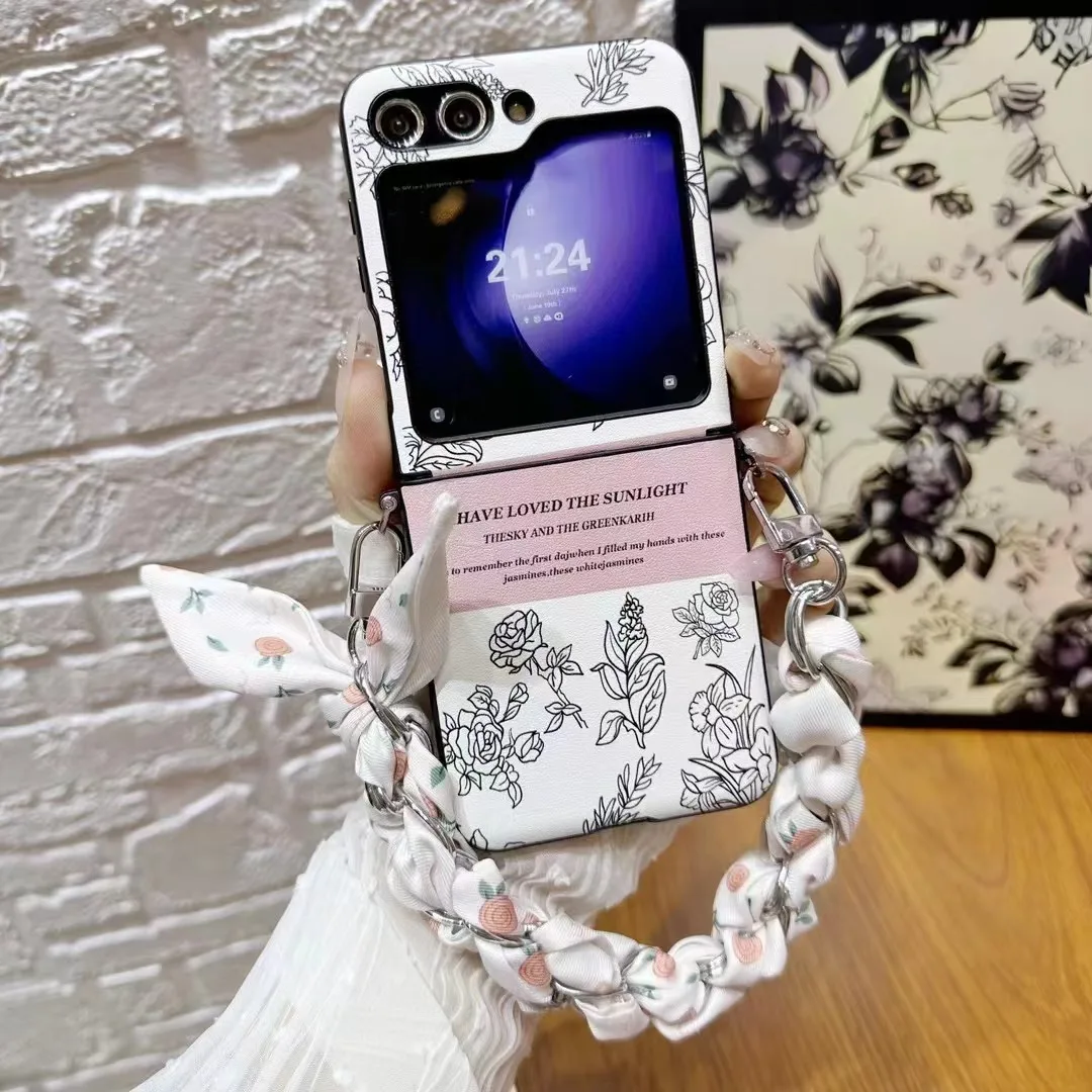 For Samsung Galaxy Z Flip5 Z Flip4 Flip 5 Flip 4 Cover With Holder Flower Handheld Scarf Bracelet Wristband Chain Strap Case