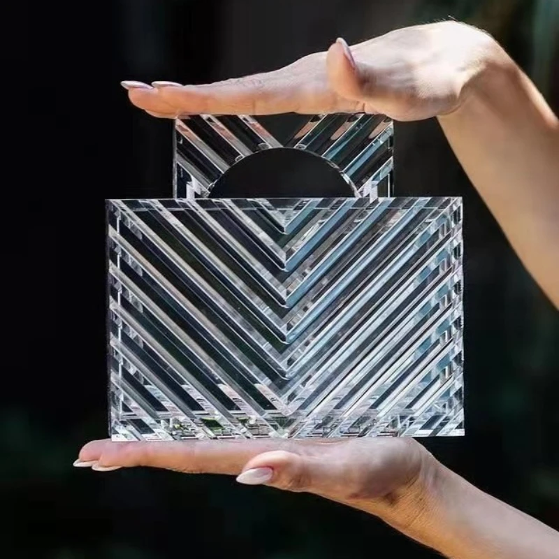 

New Fashionable Transparent Acrylic Handbag for Women Stylish and High - Quality Ladies' Evening Clutch Bag