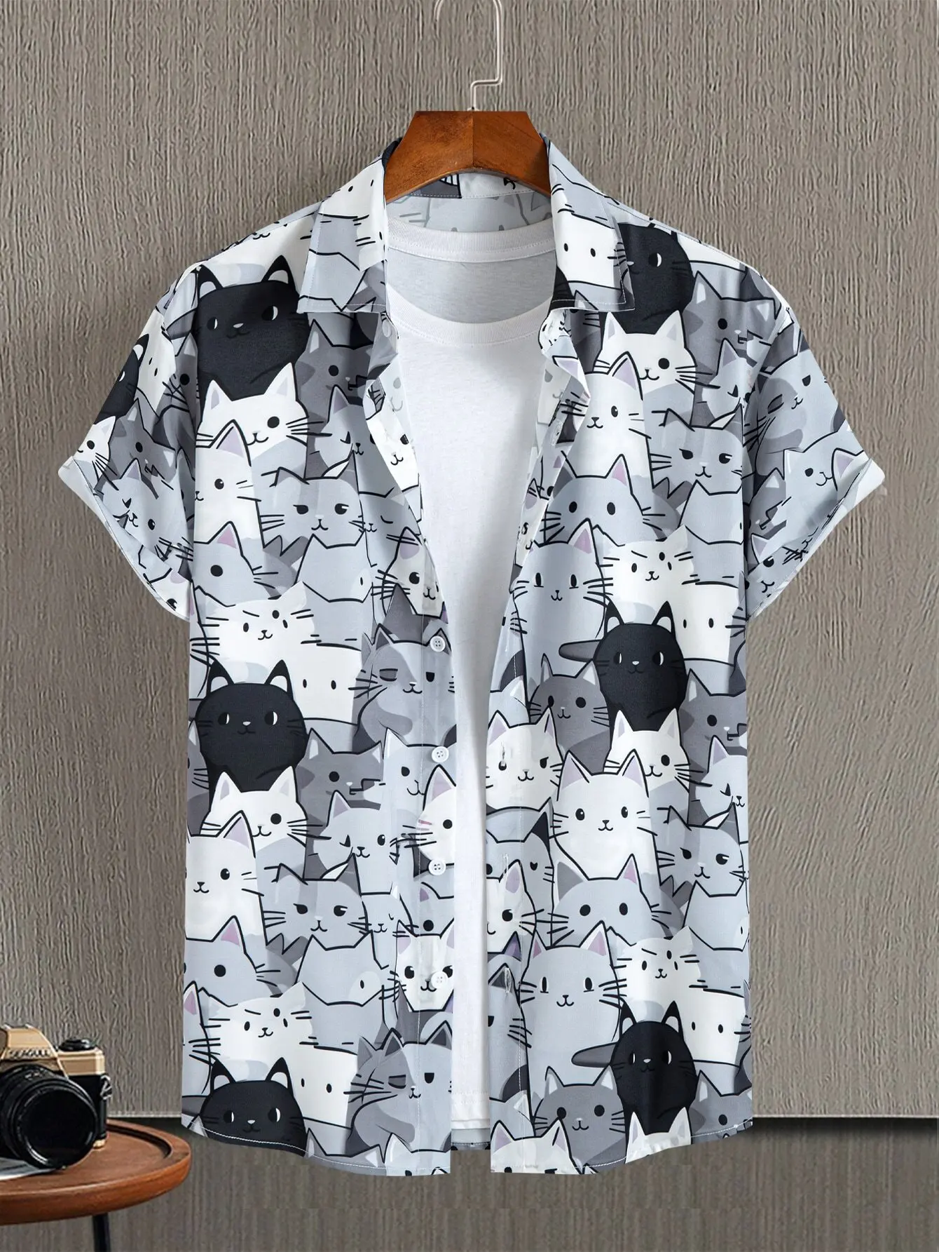 

Men's Casual Short Sleeve Shirt with Colorful Cat Face Print