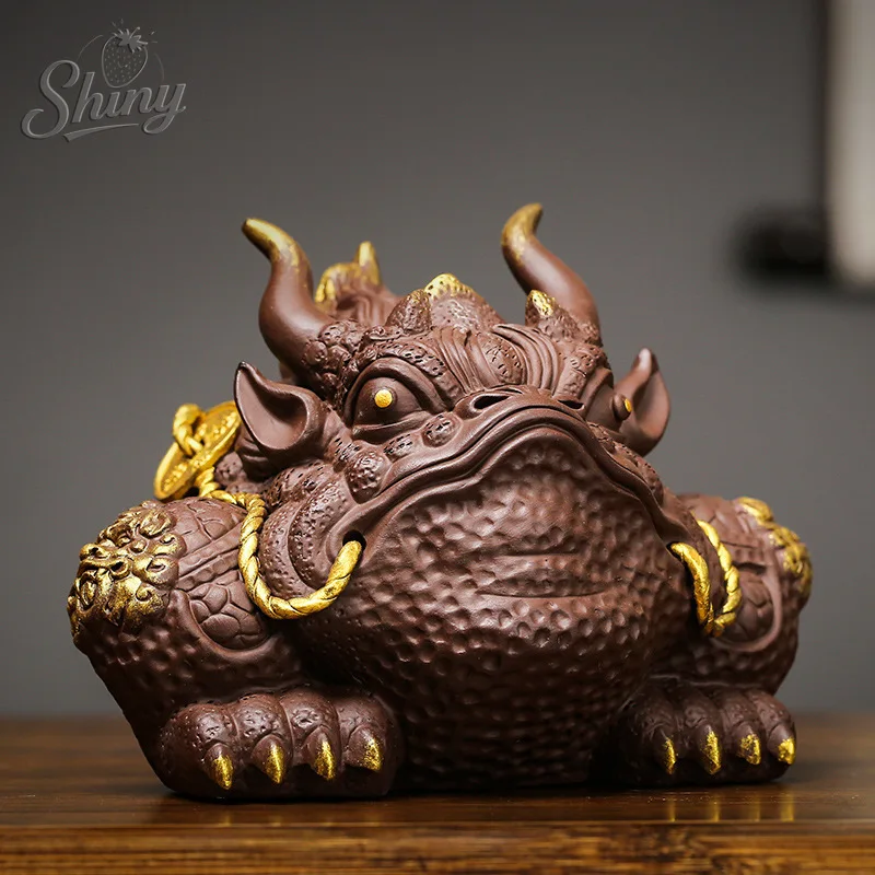 

Large Alabaster Fortune-making Golden Toad Ornament Gold Ceramic Tea Pet Home Living Room Office Ornaments Gifts