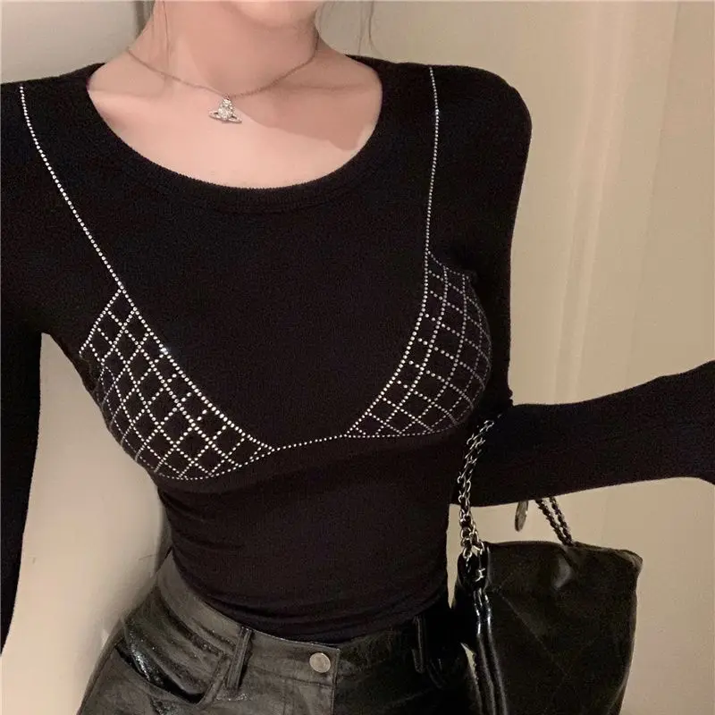 Spring Autumn Slim Solid T-Shirts Undercoat Long Sleeve Pullovers Ladies Vintage Diamonds Tops Casual O-neck Women's Clothing