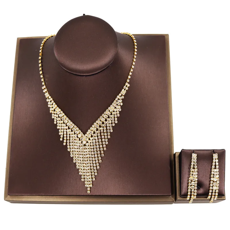 Luxury Crystal Tassel Bride Jewelry Set Rhinestone V Shape Silver-plated Wedding Dress Banquet Necklace Earring Set Ladies Gift