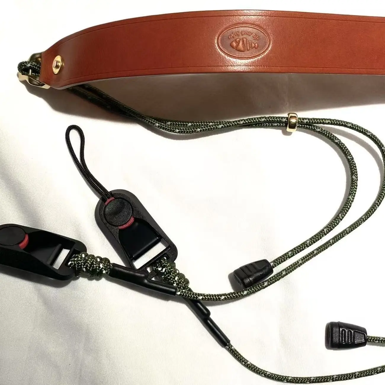 Retro quick-release micro-SLR camera strap with diagonal decompression function shoulder strap