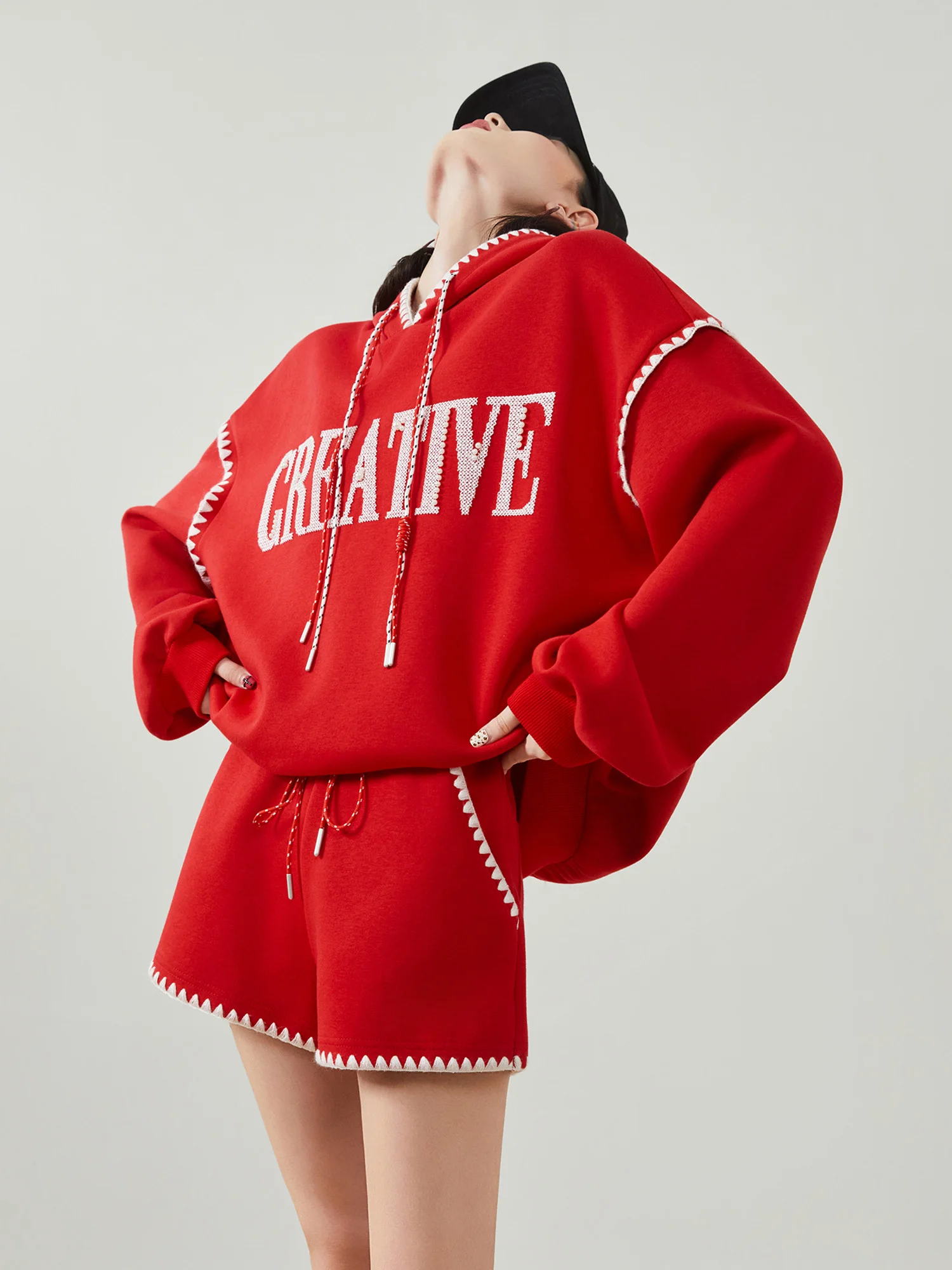 

Retro American Red Embroidered Hoodie Women's Spring 2026 Loose Casual orts Two-Piece Set Korean Sle Comfortable Faion