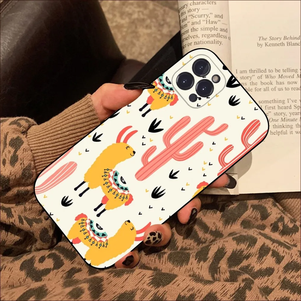 Cute Llama Alpaca Phone Case For iPhone 15 14 11 12 13 Mini Pro XS Max Cover 6 7 8 Plus X XR SE 2020 Funda Shell