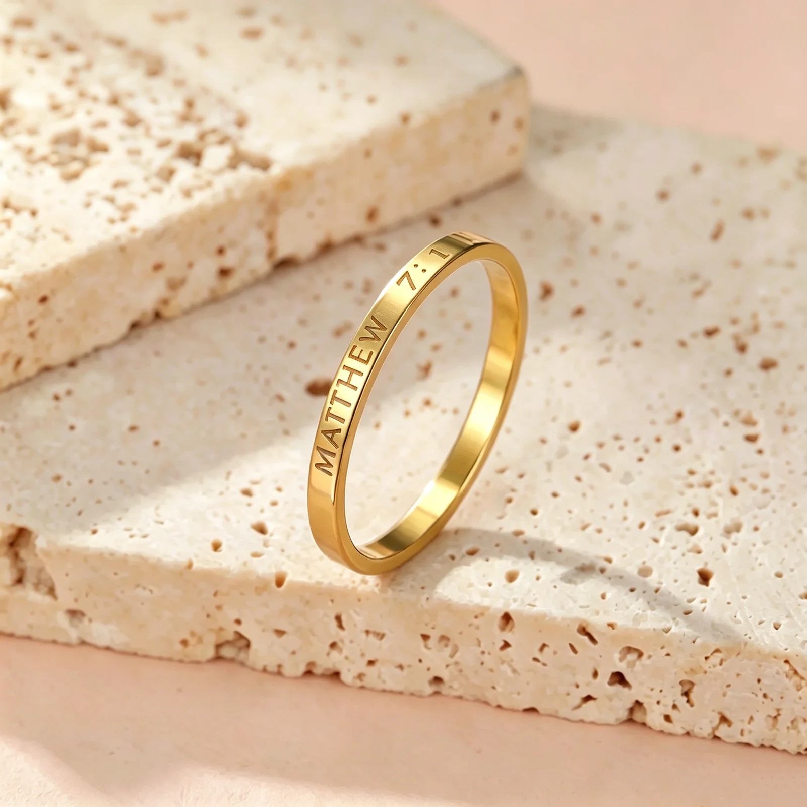 CoolTime Bibelkapitel Personalisierter Ring für Frauen und Männer aus Edelstahl, Gebets- und Schutzschmuck, Familien-Geschenk – Detail 9