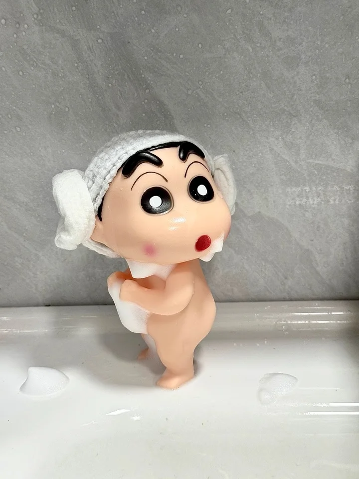 Crayon glissant Shin Chan édition Q, figurine d'action, éléphant avec de longues figurines de l'Antarctique, modèle de collection, beurre, voiture, ornement, cadeaux, 23cm