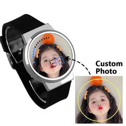 Montre de sport électronique à écran tactile LED, montre de couple en silicone, peut être personnalisée avec des photos personnalisées, cadeau de logo de marque